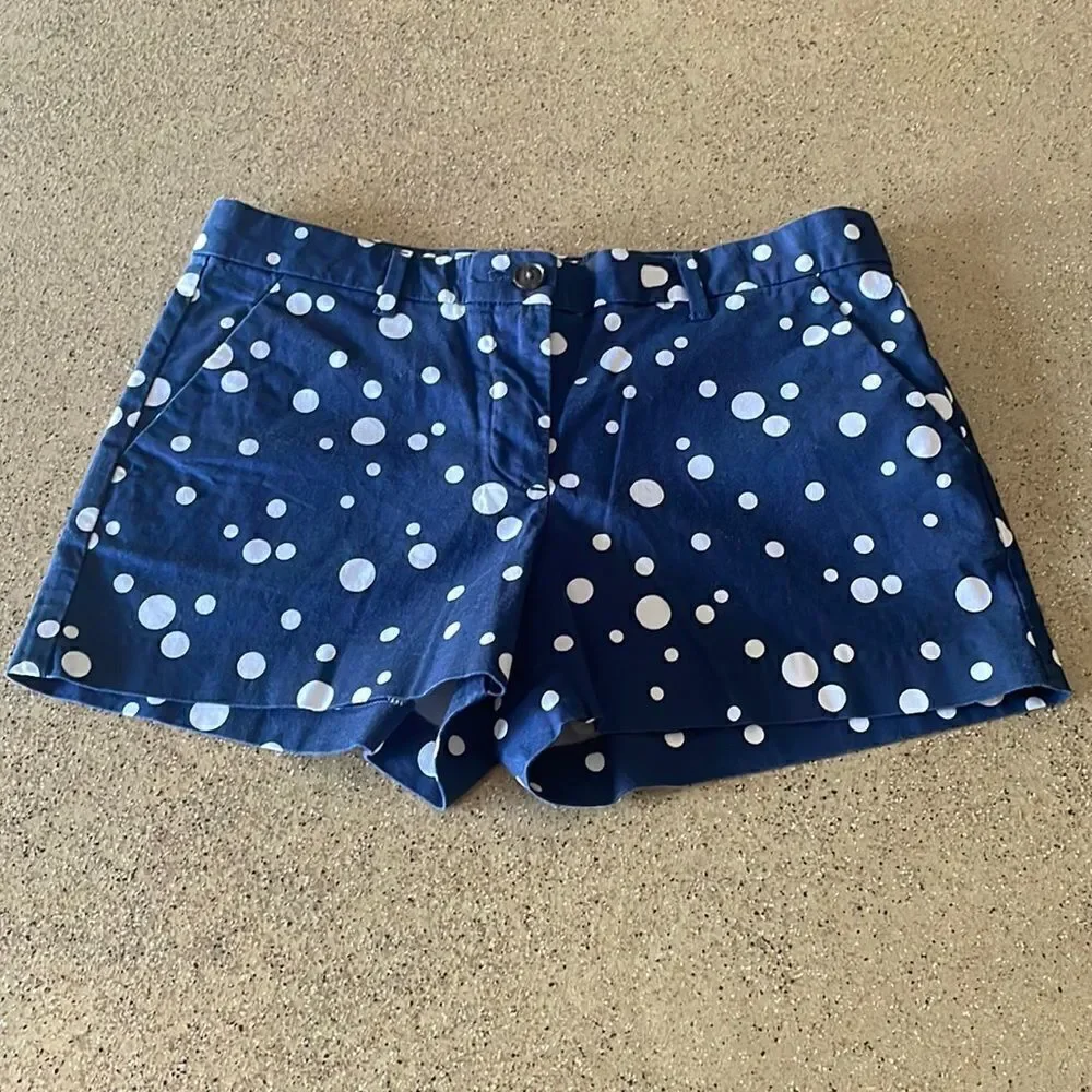 Khakis by GAP navy blue and white polka dot Summer Short